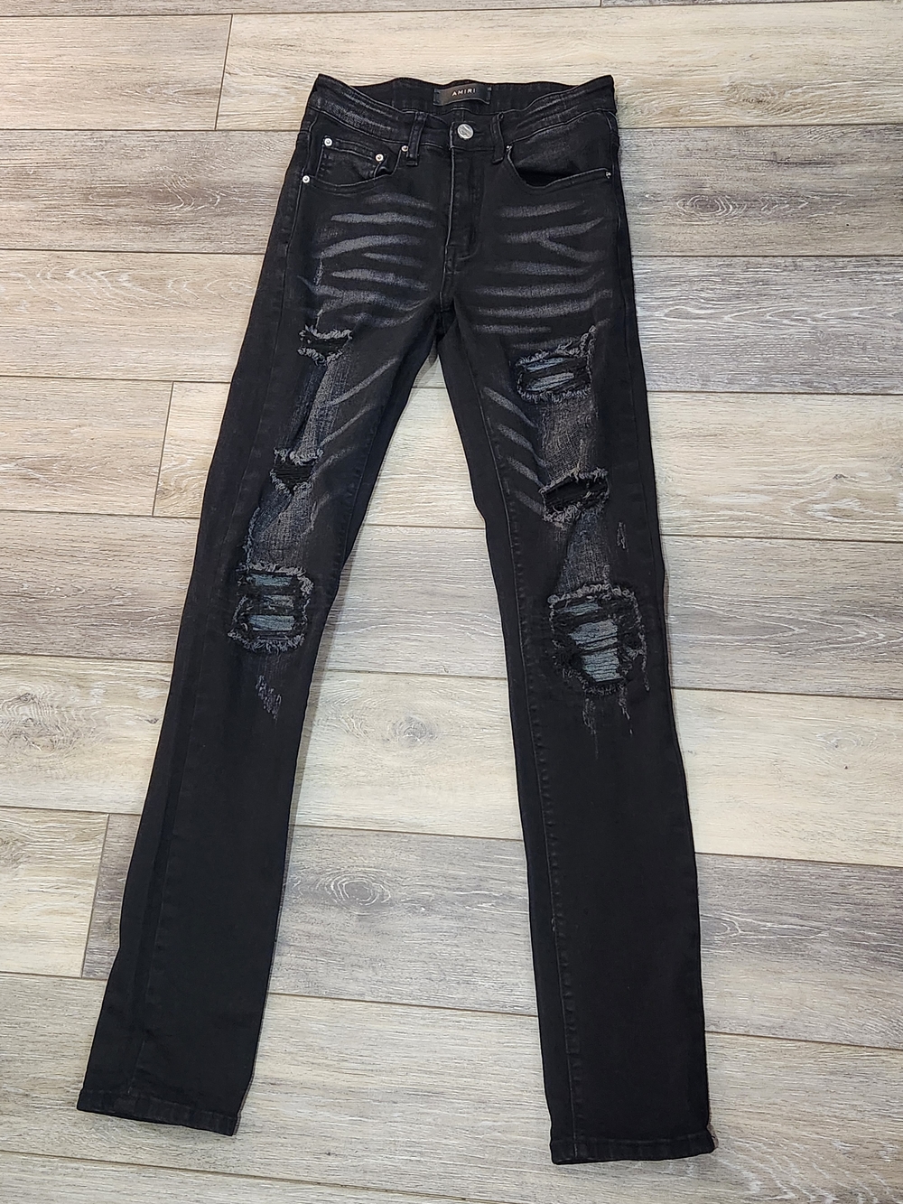 Amiri Mens distressed black skinny jeans size 28